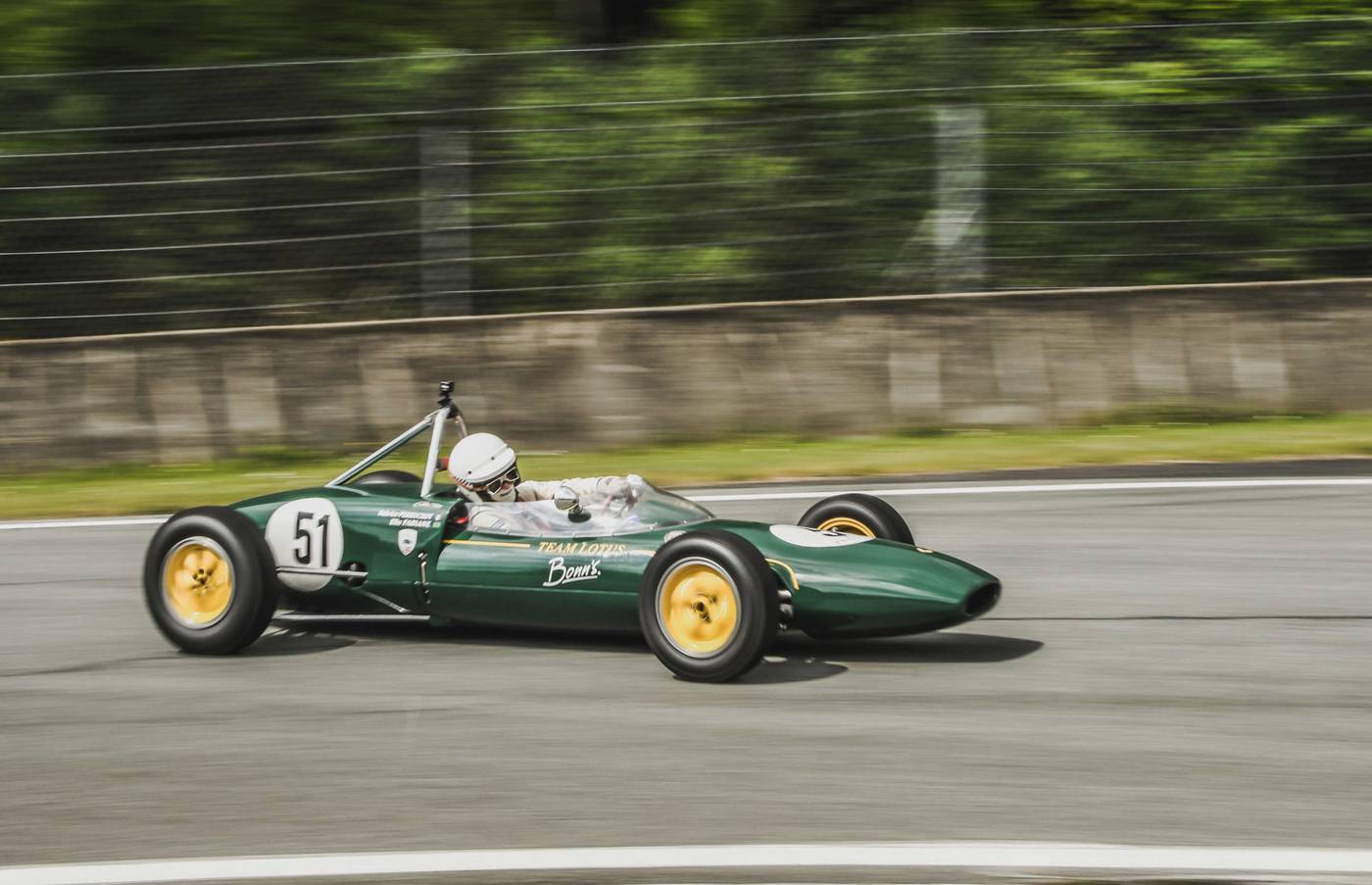 HISTORIC TRACKDAY CHARADE - Classic Racing Group